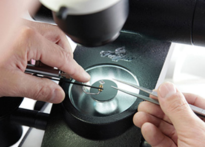 尼芙尔手表皮表带保养方法